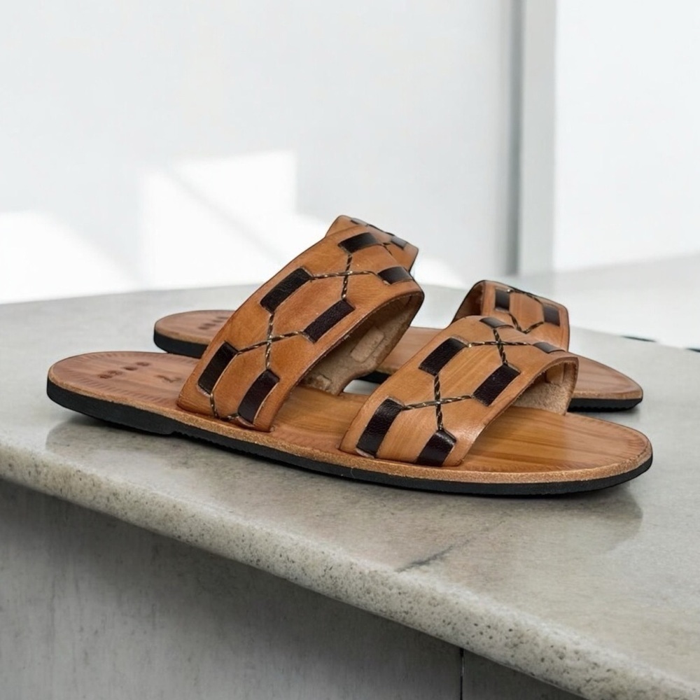 NWOB Alicia Artesanato Handmade Sandals Size 7 Made in Brazil Leather - Picture 1 of 7